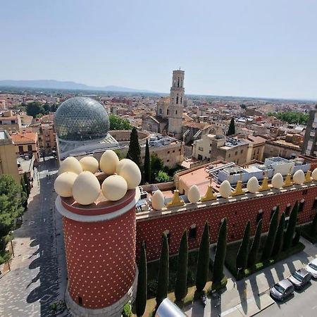 Atico Frente Al Museo Dali Figueres (Girona) Exterior foto