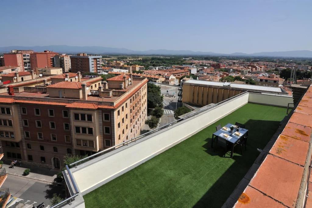 Atico Frente Al Museo Dali Figueres (Girona) Exterior foto